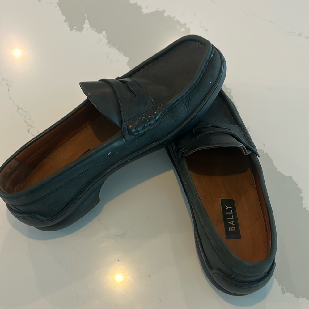 Bally, Mens Black loafers, Size 10.5